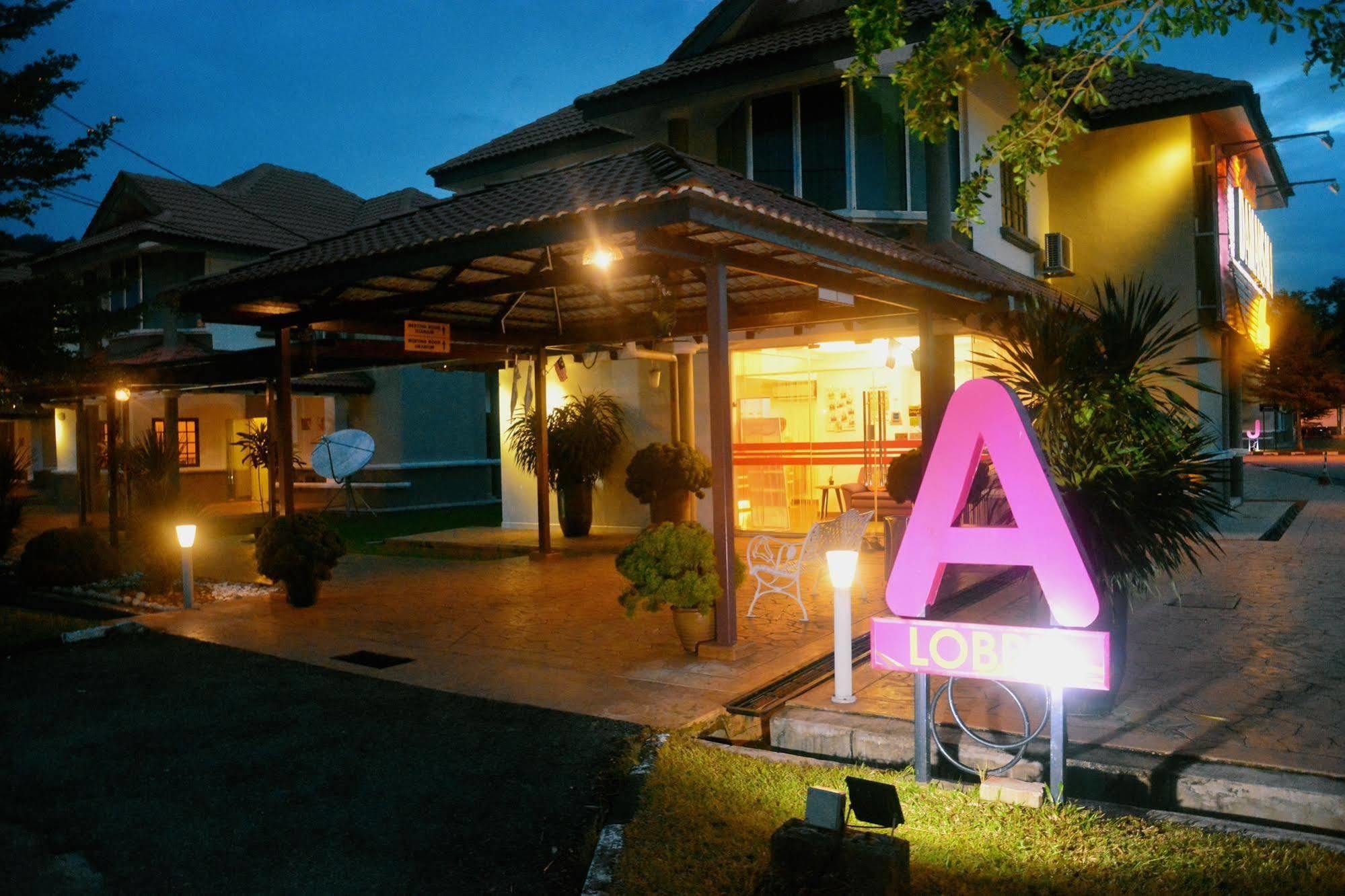 Kertih Damansara Inn Exterior photo
